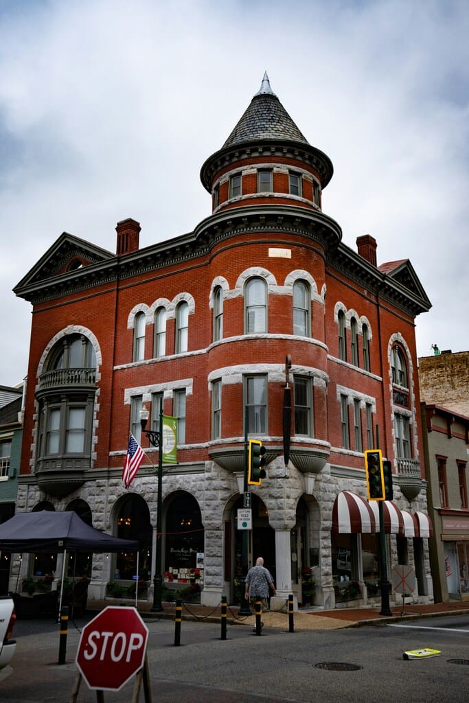 building in downtown staunton, virginia