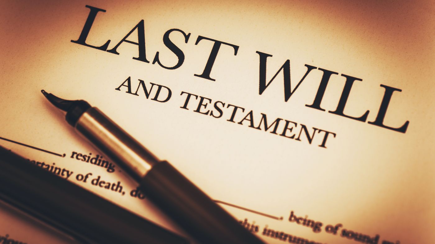 Qualification paperwork before the Virginia Circuit Court clerk